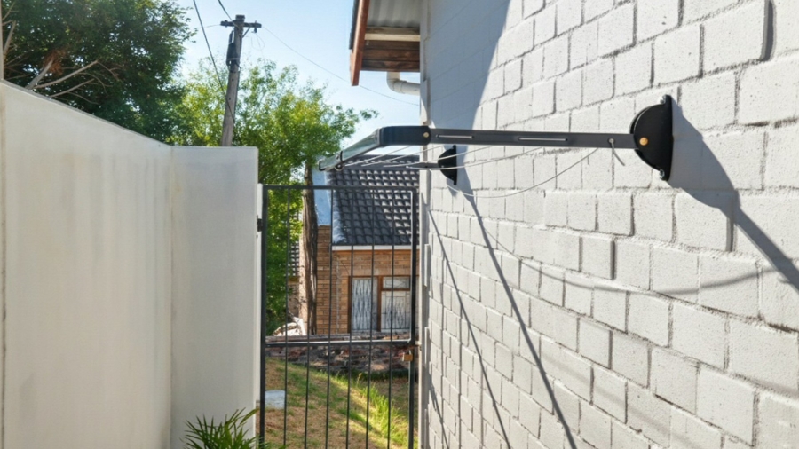 3 Bedroom Property for Sale in Arbeidslus Western Cape